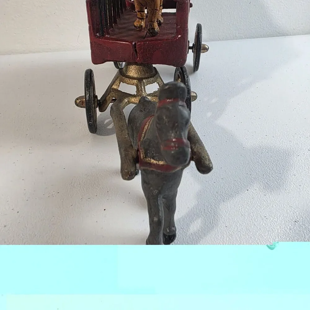 Vintage Cast Iron Horse Drawn OVERLAND Circus Wagon Toy With Tiger & Driver Read